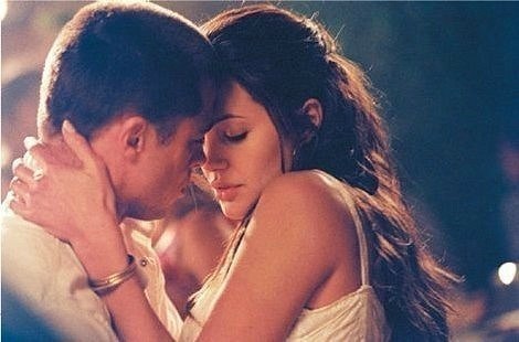 Если человек и вправду нужен, ты и про гордость и про свой характер забудешь.