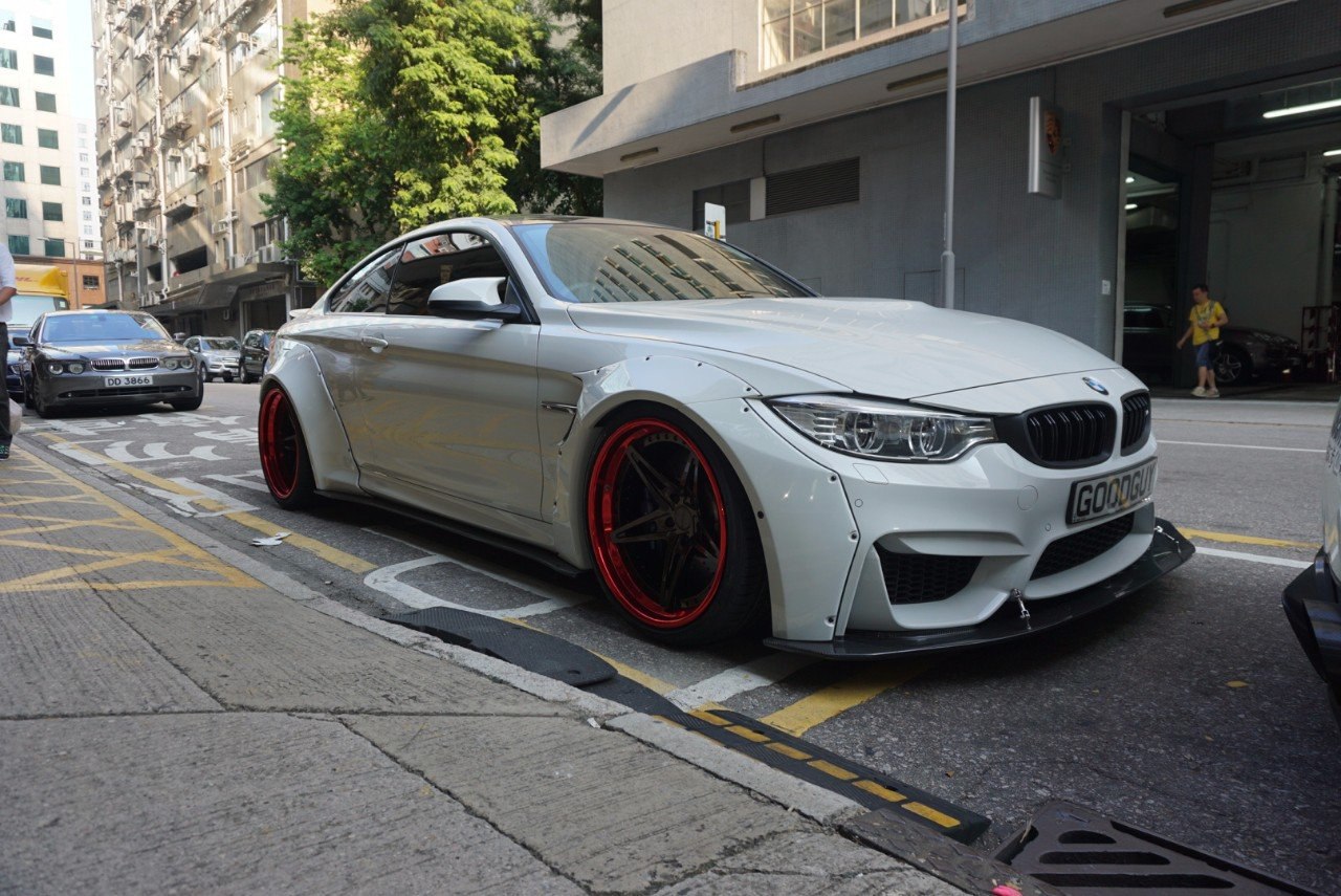 BMW M4 Liberty Walk - 8