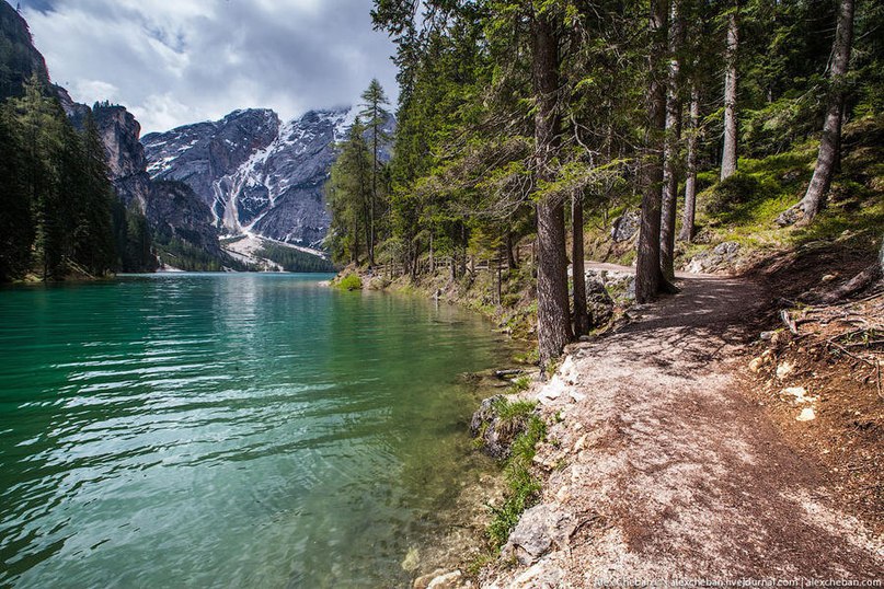   (Lago di Braies)       ,   . - 7