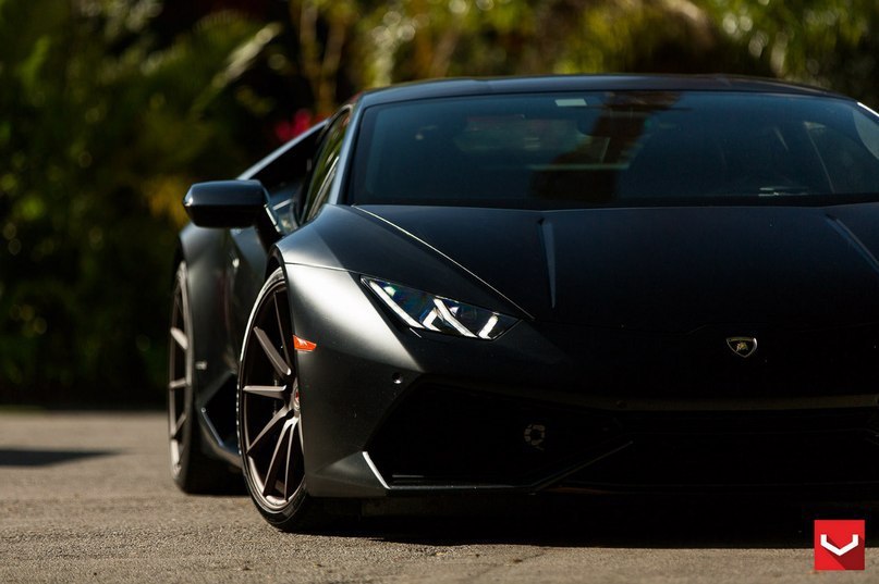 Lamborghini Huracan - 2