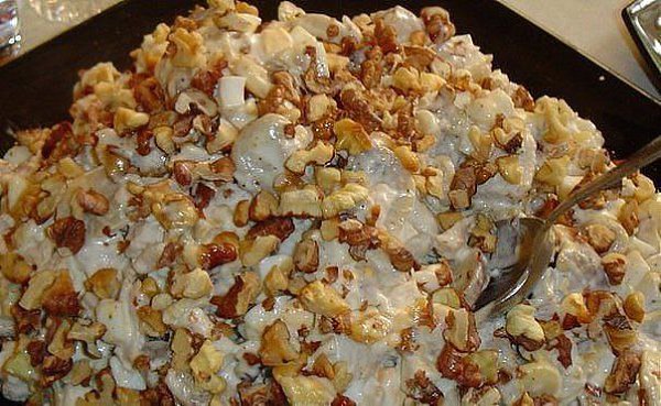 6 салатов с куриным филе! 1. Салат с курицей Ингредиенты: - отварное куриное филе – 300 г - фасоль ... - 3