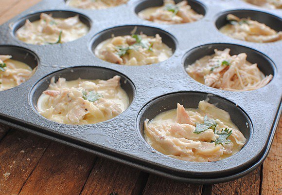 Куриные мафины с сыром.Куриный мафин с сыром отличная закуска, которая готовится за 40-45 минут. ... - 7