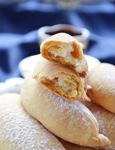 Печенье "Бананы". Эти вкусняшки, как и я, родом из СССР. Люблю их с детства и вчера ...