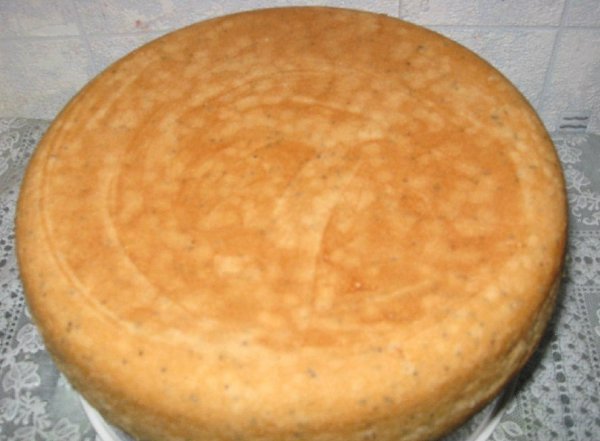 Бисквит в мультиварке.Ингредиенты для одного коржа:Яйца - 3 штуки;Сахар - 170 грамм;Сода - 1/2 ... - 2