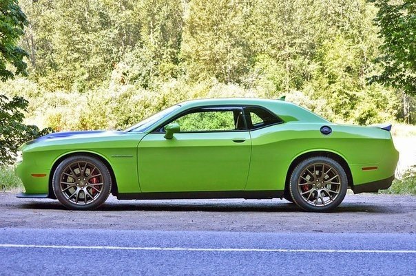 Dodge Challenger SRT Hellcat - 3