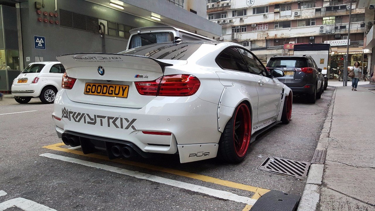 BMW M4 Liberty Walk - 9