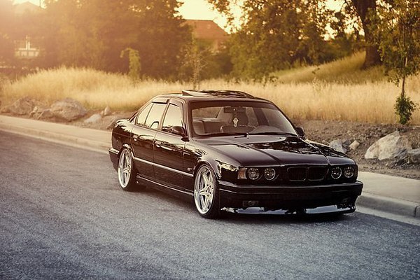 BMW M5 E34