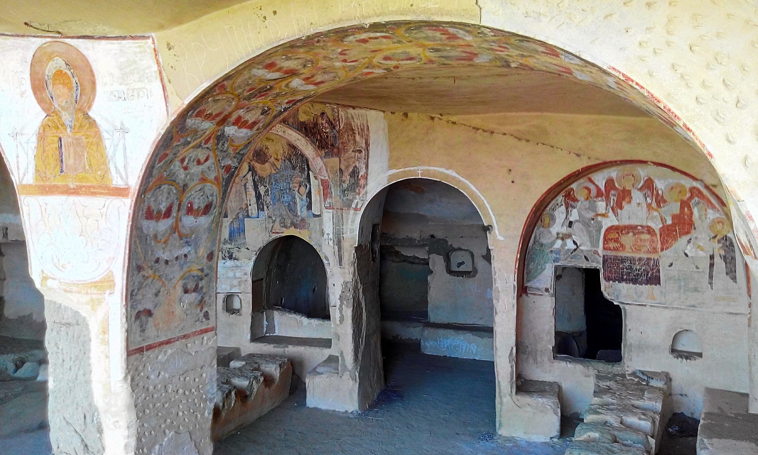 Udabno cave monastery (6th century) - 13