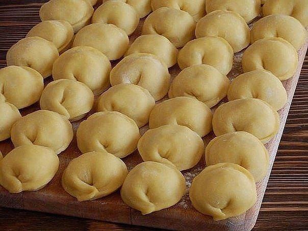 Cупер тесто на пельмени и вареники. Возьмите на заметку. ВСЕГДА чистая кухня. Запомните изюминку ...