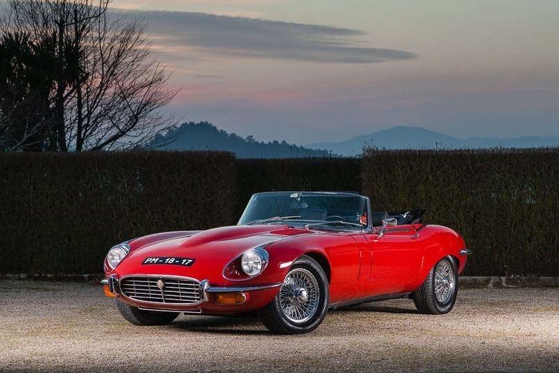 Jaguar E-type Series III V12 Roadster