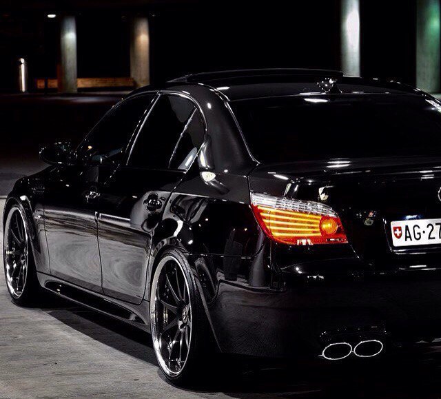 BMW M5 E60