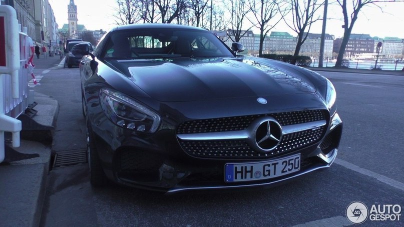 Mercedes-AMG GT S - 4