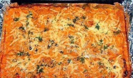 Фаршированные каннеллони, запеченные с сыром.Ингредиенты:- Каннеллони - 1 упаковка (400 грамм);- ...