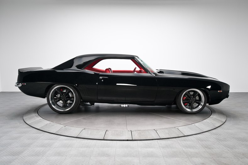 1969 Tuxedo Black Chevrolet Camaro SS 650HP - 3