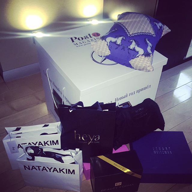 Умеют все таки @rudkovskayaofficial и @postamagazine делать отличные подарки Спасибо всем!!!!! ...