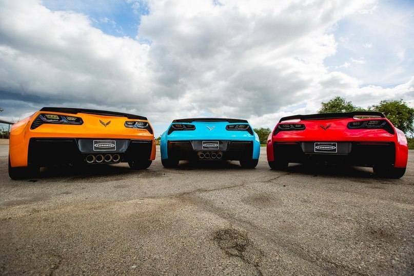  Corvette Stingray. - 2
