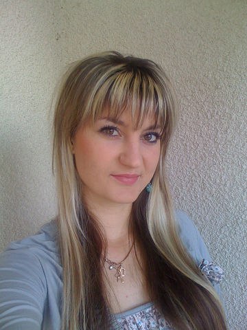 : vadiK Camerzan, 32 ,      
