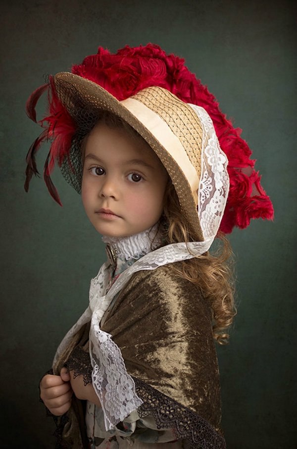 Bill Gekas    . , , , , ... - 7