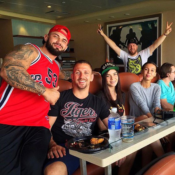 Happy Birthday, Brother! / @rudyake