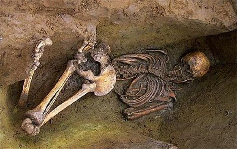 Археологи иногда находят захоронения людей лицом вниз. Долго время считалось, что такое положение ...