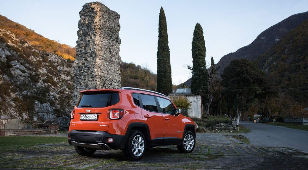 Jeep Renegade https://fotostrana.ru/away?to=/sl/86B3 - 8