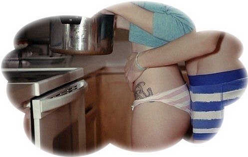 Совместная жизнь это классно. Что может быть лучше момента, когда просыпаешься, а рядом греется ...