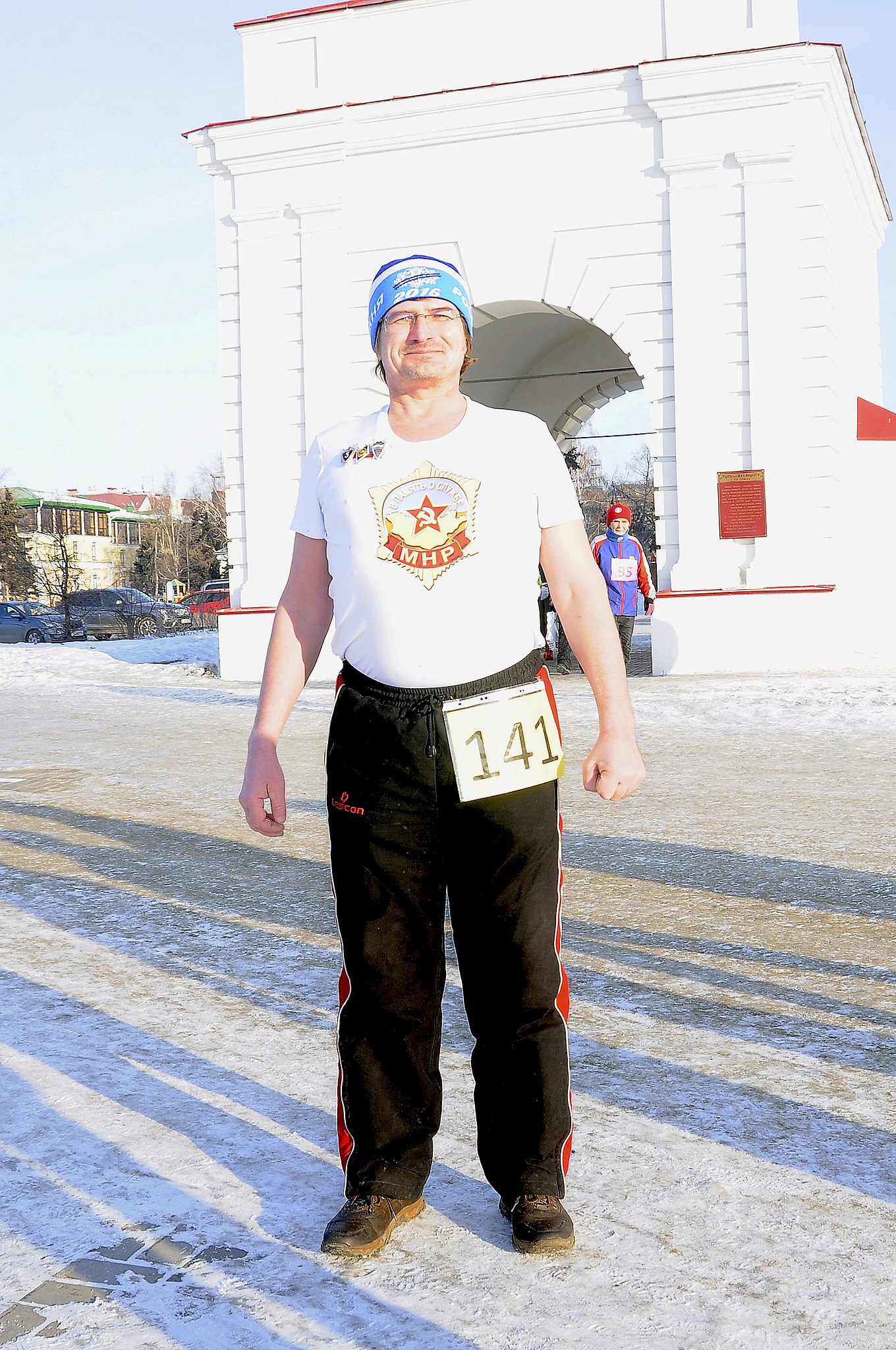 23.02.2016. Праздничный пробег 15 км в майке, минус 10.
