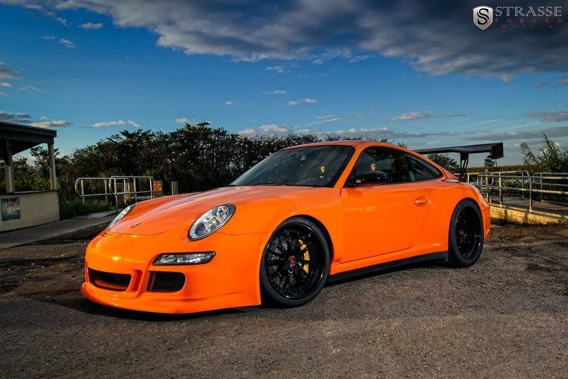 Porsche 911 GT3 RS.