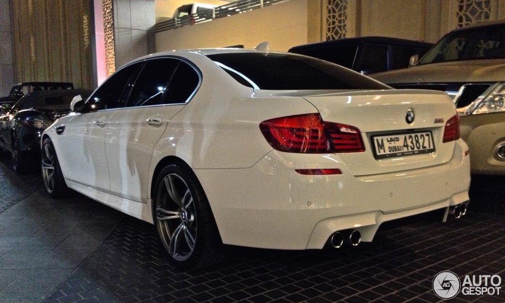 BMW M5 F10 - 3