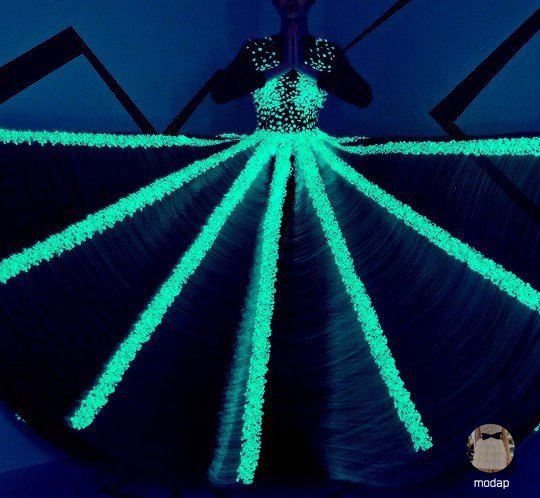       Kate Rainbow for Rami Kadi - 4