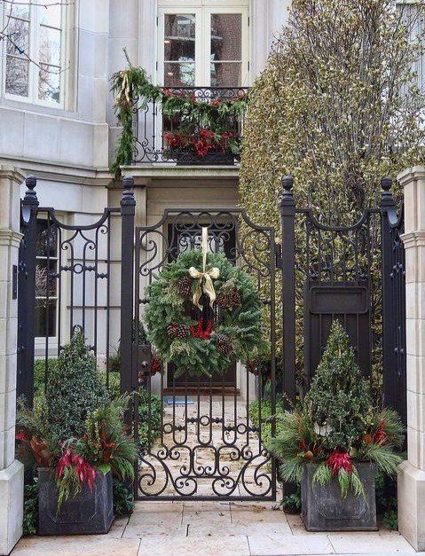 Beautiful Christmas Door - 5