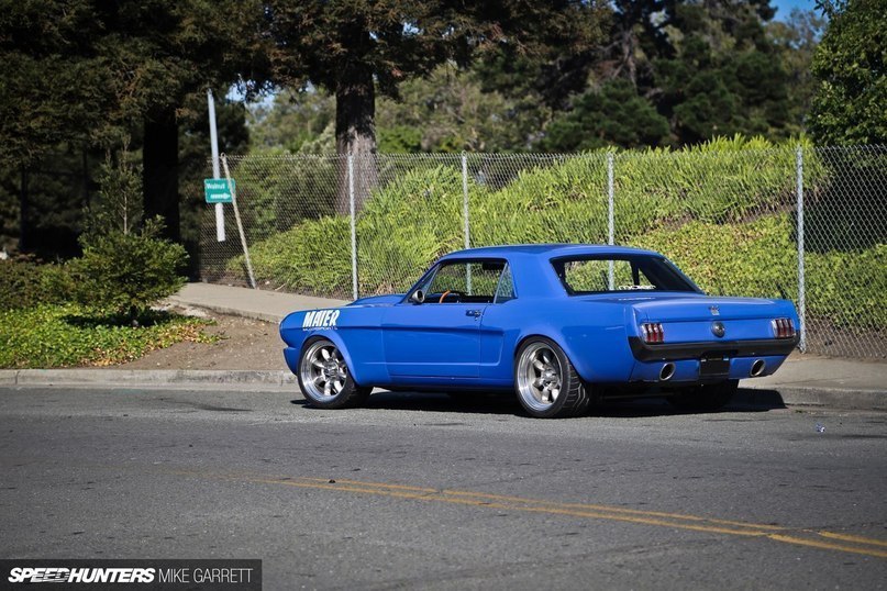 Ford Mustang - 7