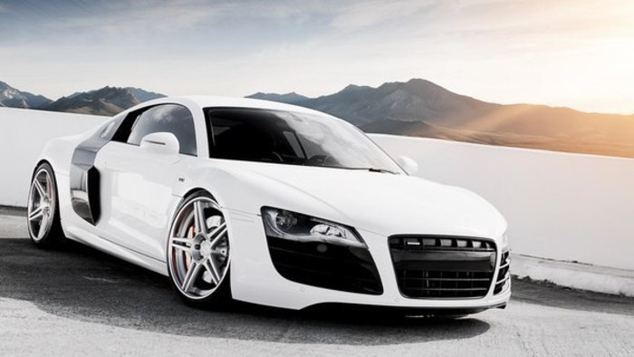 R8 White