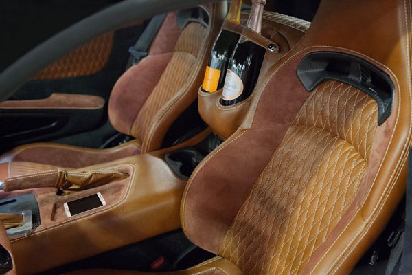 Суперкар VLF Force 1 V10 позаимствовал атмосферный двигатель у Dodge Viper.Компания VLF Automotive ... - 6