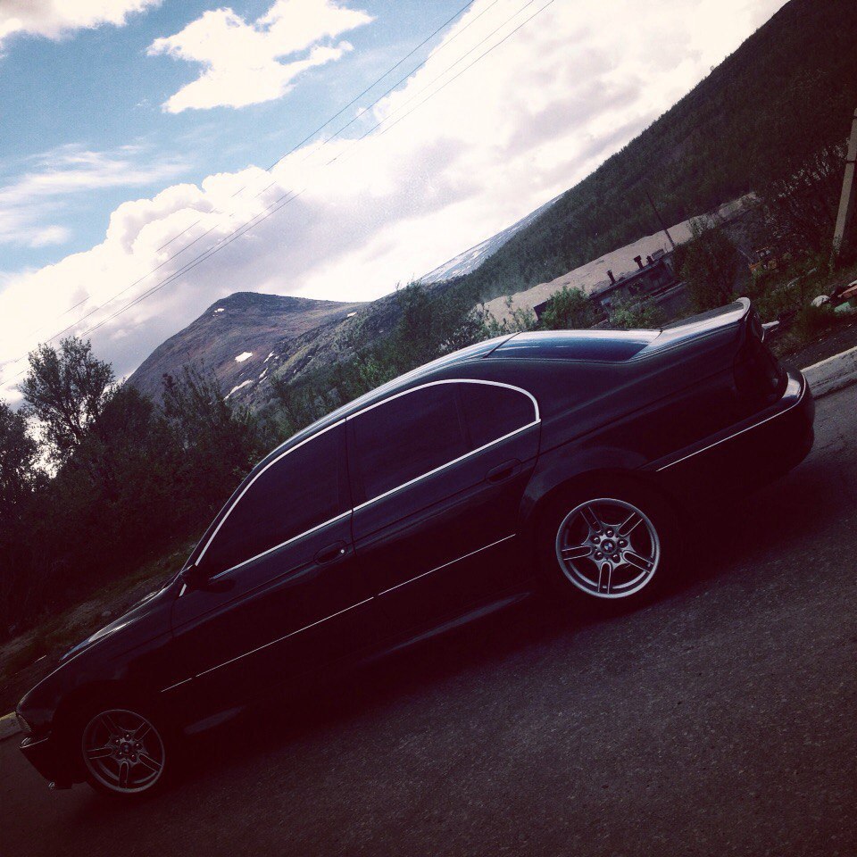 BMW 5 Series E39 - 3