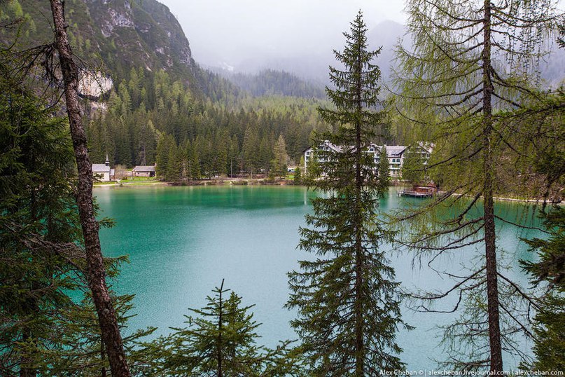   (Lago di Braies)       ,   . - 6