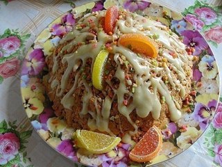 Итак, если у вас нет желания долго возиться с тестом и выпечкой: Приготовление: 1. Берем грамм 600 ...