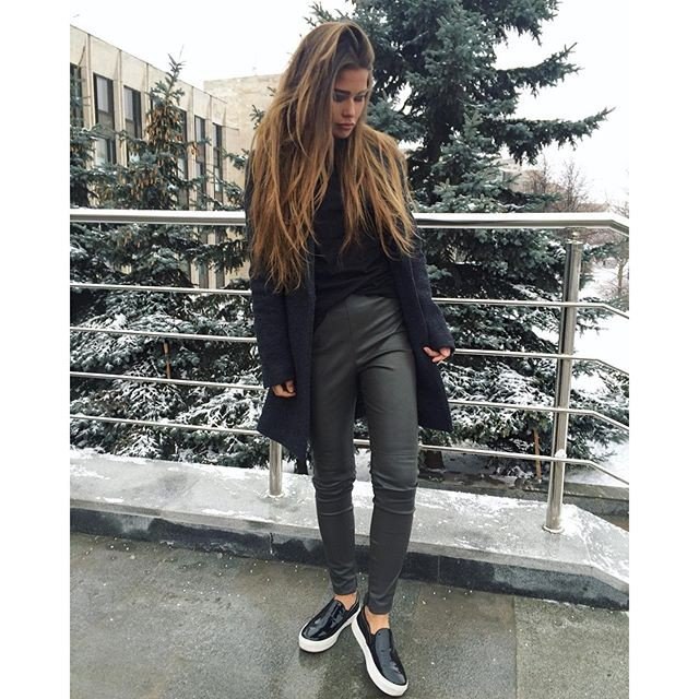 -,   !    !         ... - 4