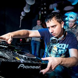 ������, ������, 35 ���