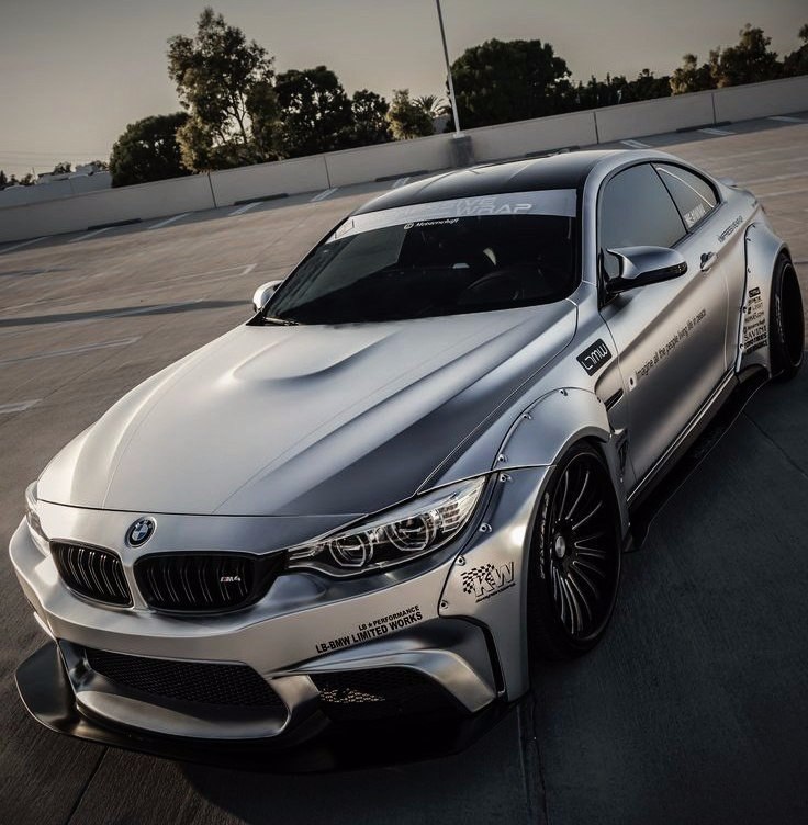 BMW M4 c   