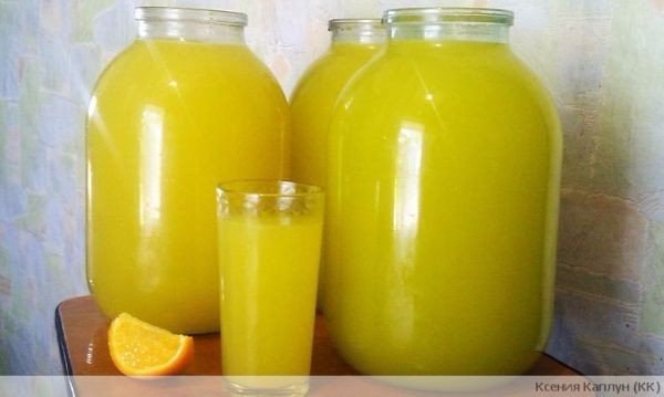 Из 4 апельсинов - 9 литров сока! Сок апельсиновый!!! 4 апельсина вымыть, обдать кипятком (чтобы ...