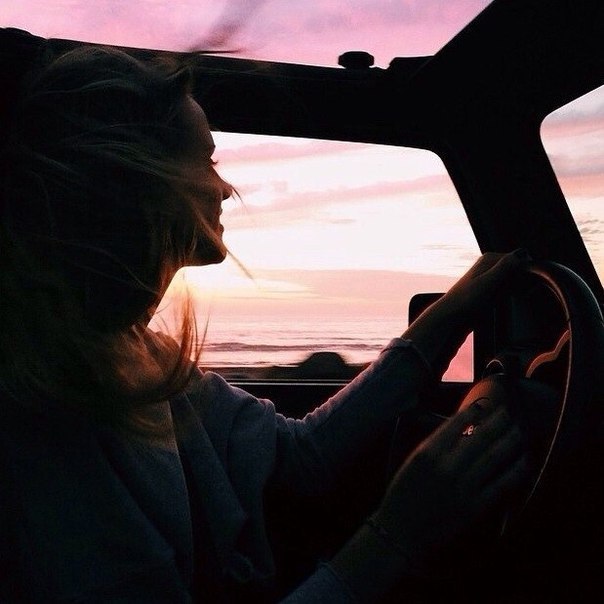 Предлоги направления (to, from, into, out of).To — к предметуFrom — от предметаI go to the ...