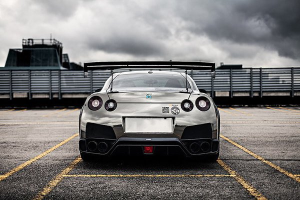 Nissan GT-R. - 5