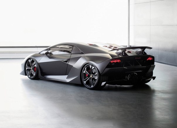 Lamborghini Sesto Elemento - 6