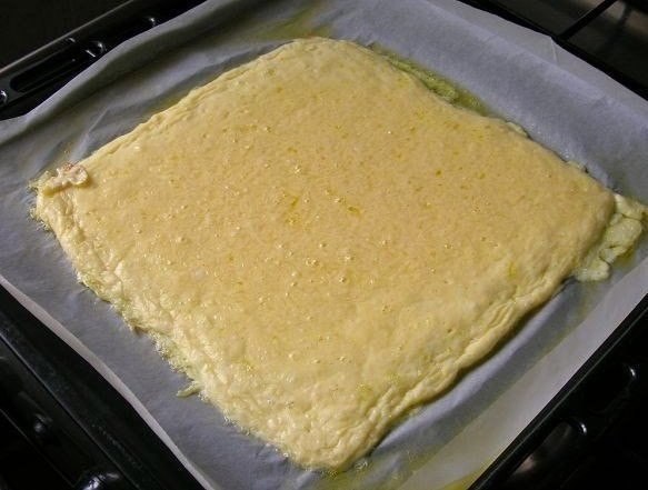 Рулет из сыра и курицы.Ингредиенты: куриное филе (или готовый куриный фарш) – 300 г сыр «Российский» ... - 5
