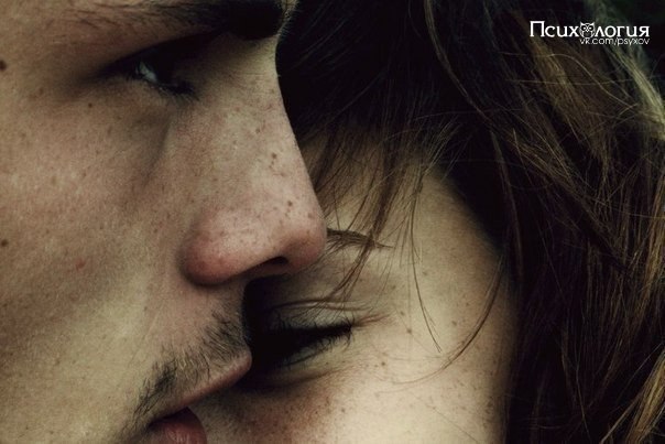 Любовь мужчины – это только часть его жизни; у него есть много других дел, которые нужно выполнить. ...