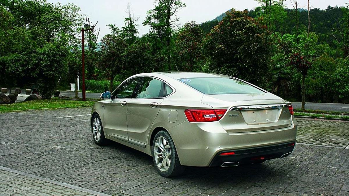 Geely GC9 https://fotostrana.ru/away?to=/sl/wGG2 - 6