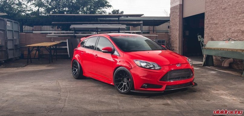 Ford Focus ST. - 2