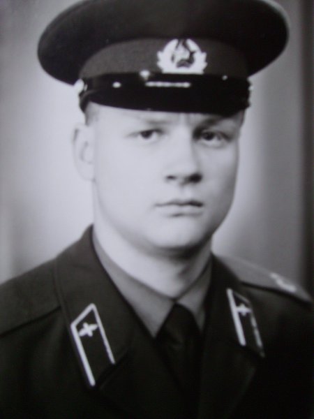 : , 52 ,    