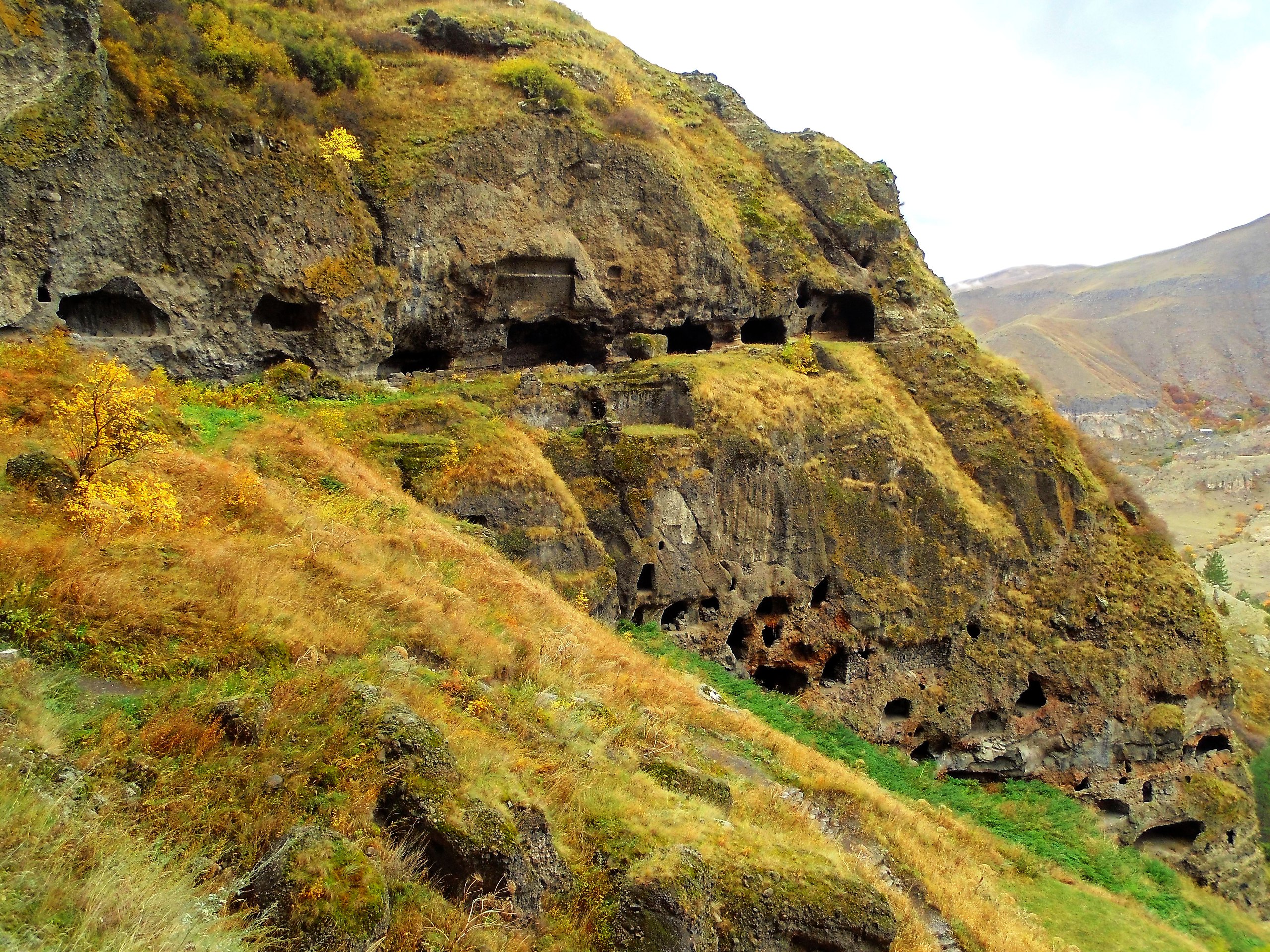 Vani cave monastery (VIII cent.) - 9